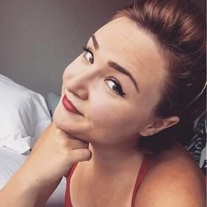 Meet your Posher, Elly